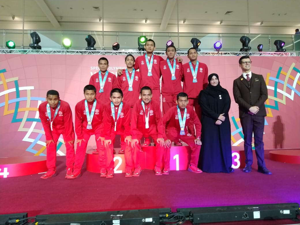 2 SISWA SLB AISYIYAH SIJUNJUNG MEWAKILI SUMATERA BARAT TEAM BOLA VOLI SOIna INDONESIA – ABU DHABI UNI EMIRAN ARAB 2019