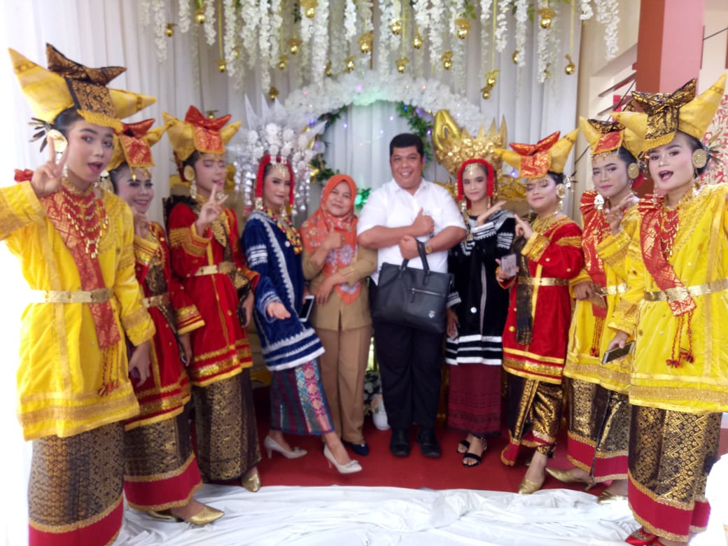 PENAMPILAN SANGGAR PARMATO PUTIAH